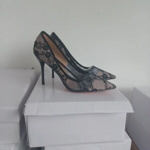 Elegant Black Lace Women's Heels
